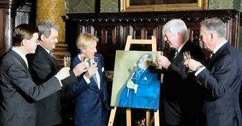 The Ogden Trust hands over a portrait of Sir Cyril Smith by Paul Temple to The National Liberal Club. Pictured (left to right) are Simon Roberts (Secretary, The National Liberal Club), Tim Simmons (Chief Executive, The Ogden Trust), Sir Peter Ogden, Paul Rowen (Liberal Democrat MP for Rochdale) and Terence Gleed-Richards (Vice Chairman, The National Liberal Club)