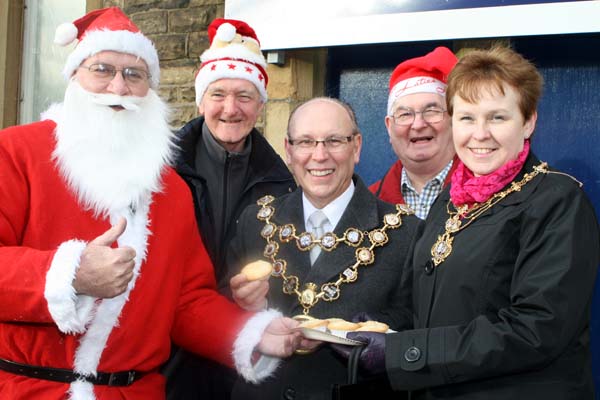The Mayor and Mayoress of Rochale with members of STORM