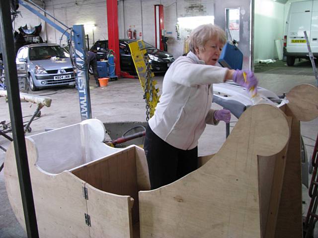 Building the new Rotary Club of Middleton Christmas Float - Janice Powell