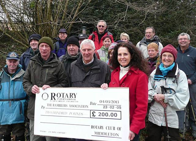 David Kay, Roy Thorniley and Rotarian Pauline Journeaux and members of the Rochdale Ramblers

