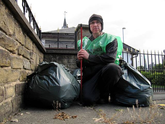 John Wantling picked litter up and tidied Manchester Old Road 