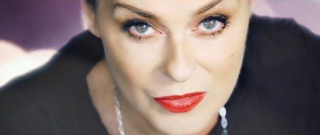 Lisa Stansfield - ‘There Goes My Heart’ 