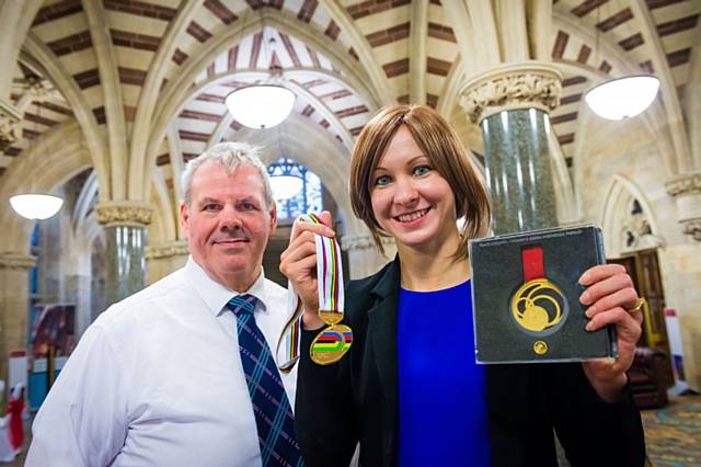 Council Leader Richard Farnell with Commonwealth Gold Medallist Joanna Rowsell MBE.