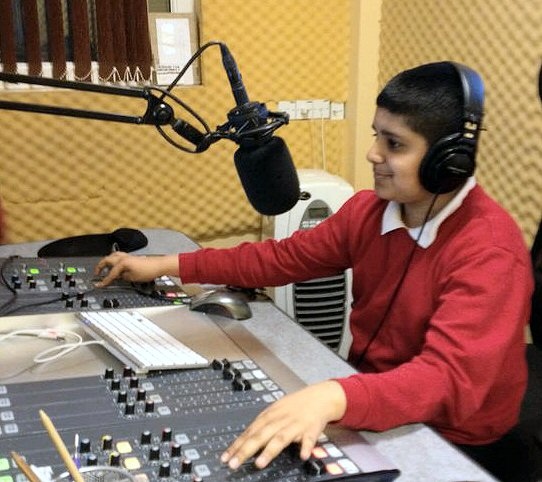 Children from Heybrook Primary School working with Crescent Radio 