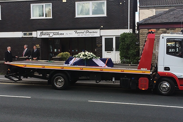 Rochdale Auto Rescue help deliver special funeral request