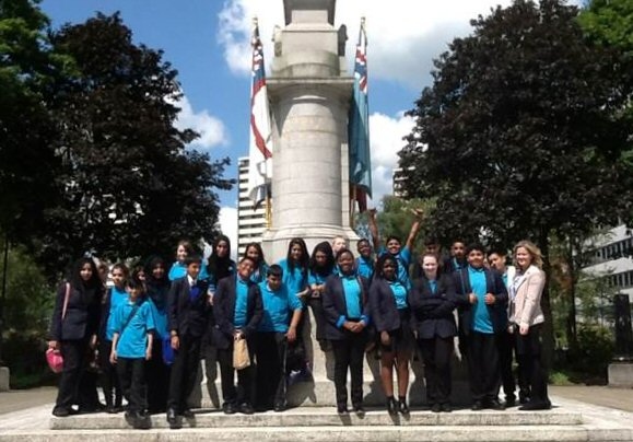 Kingsway Park High School students at the Cenotaph 