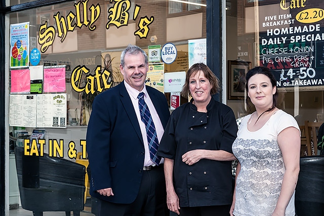 Council Leader, Councillor Richard Farnell, Shelly Buxton and Kirsty Buxton outside Shelly B's Cafe