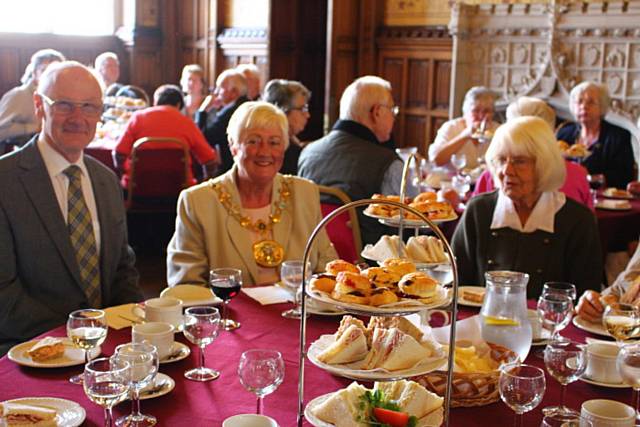 Former Mayor  Carol Wardle welcomed residents of Bielefeld to Rochdale Town Hall in 2014