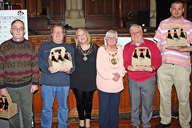 Borough’s Got Brains quiz night<br /> Second place team Three Mancs and a Scouser with Mayoress Beverley Place and Mayor Carol Wardle