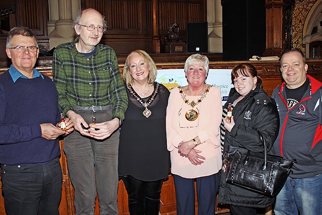 Borough’s Got Brains quiz night<br />Third place team Blue Pitts with Mayoress Beverley Place and Mayor Carol Wardle