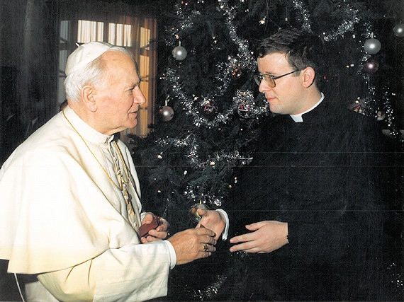 Fr Paul Daly and Pope John Paul II 1990