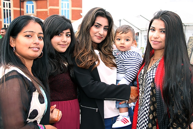 Sophia, Lubna, Humerah, Samrah and Ibrahim at the Eid family fun day