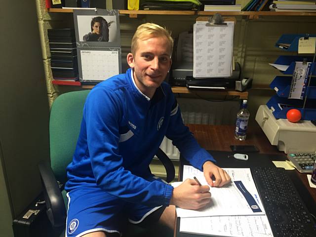 David Syers joins Rochdale