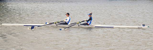 WJ17 Double Scull Winner - Lucy Lonergan and Emily Carter