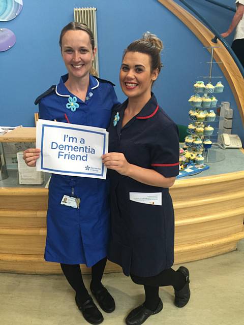 Sister Rhiannon Lloyd from the Oasis Unit with Samantha Reece, nurse practitioner at the Urgent Care Centre at Rochdale Infirmary 