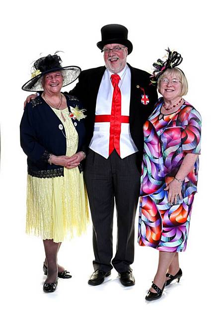 Ascot at Nutters<br /> Councillor Ann Stott, Rochdale Online Director John Kay and Lis Kay from the Rochdale Ascot at Nutters committee