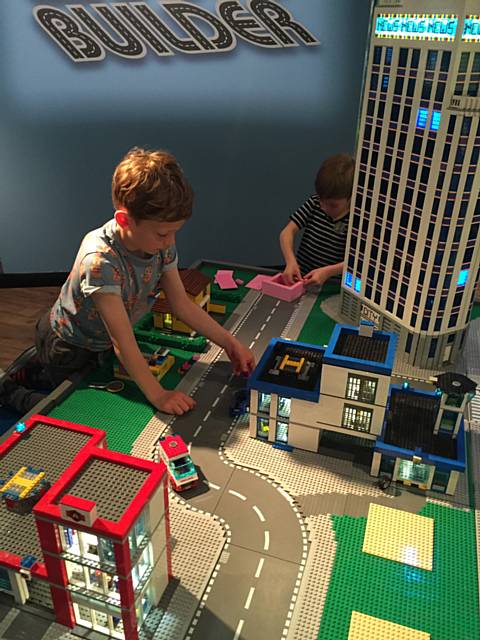Finn Ashworth and Harry Stocks play with the brand new play area, City Builder at LEGOLAND® Discovery Centre 