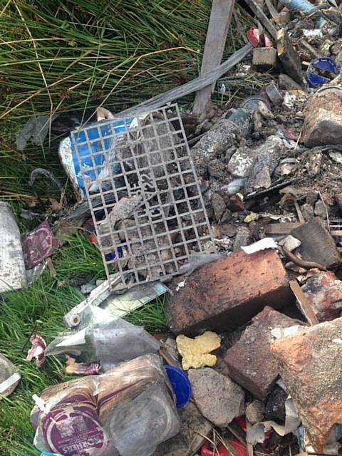 Pub rubbish dumped at Landgate, Whitworth