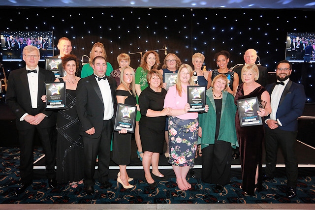 The Police/Nurses ‘Swan Squad’ incl. members of NHS staff from The Trust, Police and Coroners’ Office posing with the Unsung Heroes award
