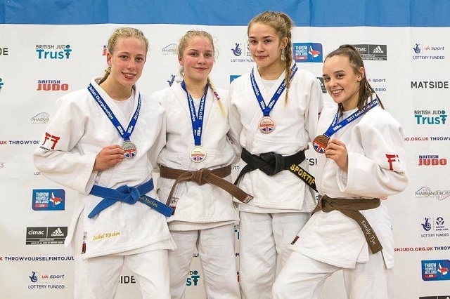 Isobel Kitchen (left) with her silver medal won at the British Championships at Sheffield