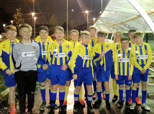 Littleborough Football Club Under 13s Blues team sponsored by Metacol Ltd