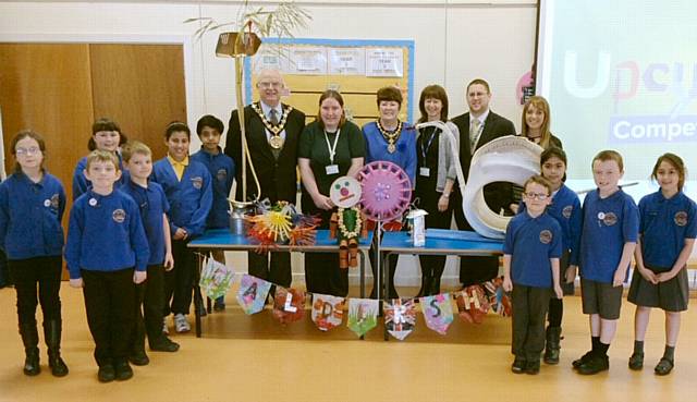 The Mayor, Mayoress and Peter Winkler visit Caldershaw Primary for Eco Week 