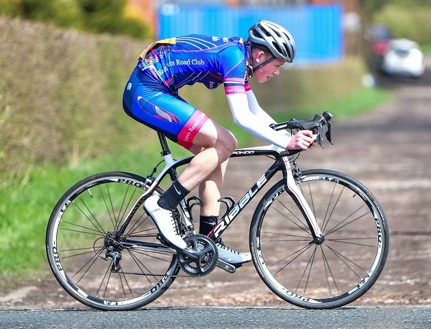 Max Bentley in Leigh Premier 10m TT, East Lancs Cycling