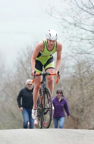 Anna Weaver in Clitheroe Triathlon, East Lancs Cycling