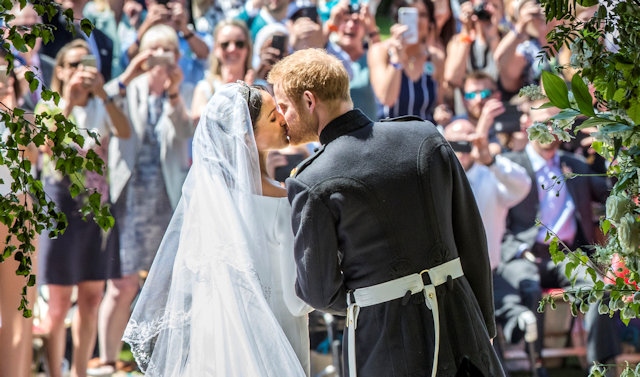 The Kiss - Danny Lawson captured once in a lifetime images at the Royal Wedding positioned in the organ loft of St George’s Chapel