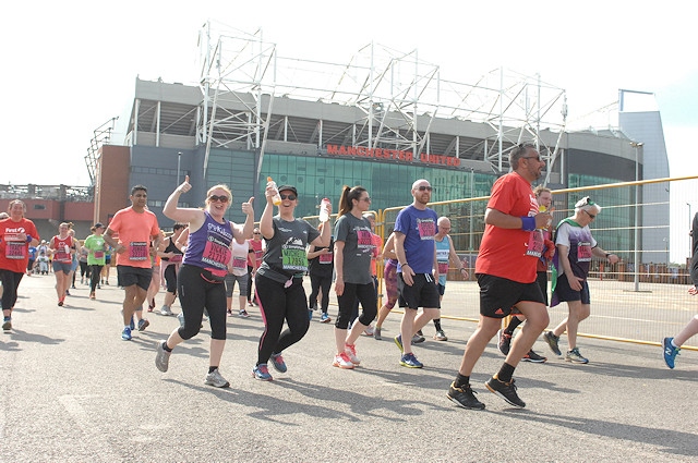 Vickie Mason with Rochdale Online journalist Michelle Kight during the run