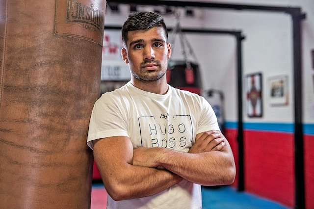 Muhammad Ali Zahid, the UK's first professional diabetic boxer