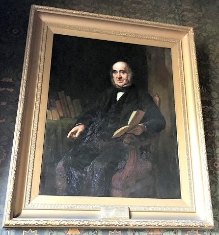 A portrait of Alderman Edward Taylor has been restored and was returned to Rochdale Town Hall on Tuesday (30 June 2019)