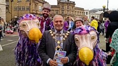 ​Mayor Mohammed Zaman visits the Feel Good Festival