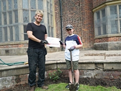 Hopwood DePree presents Luke Pollock with his certificate