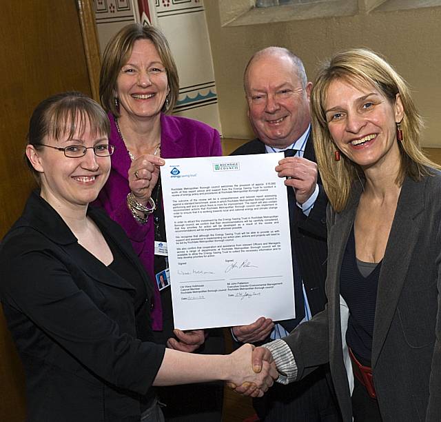 All signed on tackling climate change: (L-R) Shona Thomas and Catherine Monohan from the Energy Saving Trust with Executive Director for Rochdale Council John Patterson and cabinet member for environment and sustainability Councillor Wera Hobhouse.