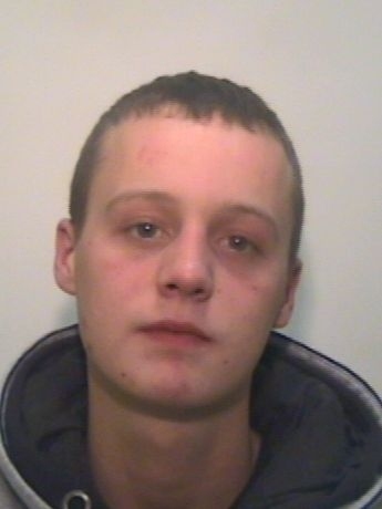 Rochdale News | News Headlines | Police appeal to trace missing teenager -  Rochdale Online