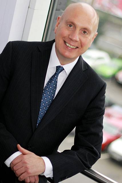 Michael McCourt will take up post as Pennine Care’s Chief Executive to lead the community and mental health services from 1 January 2014 