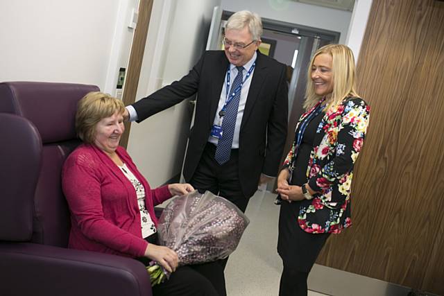 First patient Pauline McKinlay with The Christie’s Chief Executive Caroline Shaw and chairman Lord Keith Bradley