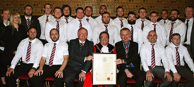 Rochdale Hornets with Mayor Peter Rush and their Freedom of the Borough scroll