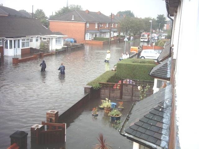 The project is looking to install property flood resilience, such as flood gates at homes and small businesses