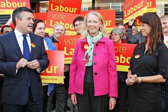 Liz McInnes (centre) with Jonathan Ashworth MP and Gloria De Piero MP