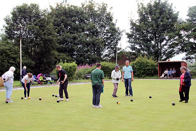 Rugby Road Recreation and Bowling Club summer fair and bowling competition