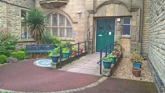 Clean & Green team clean and tidy Milnrow Library and grounds 