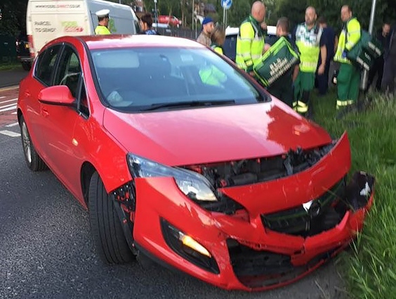 Three car-smash in Milnrow