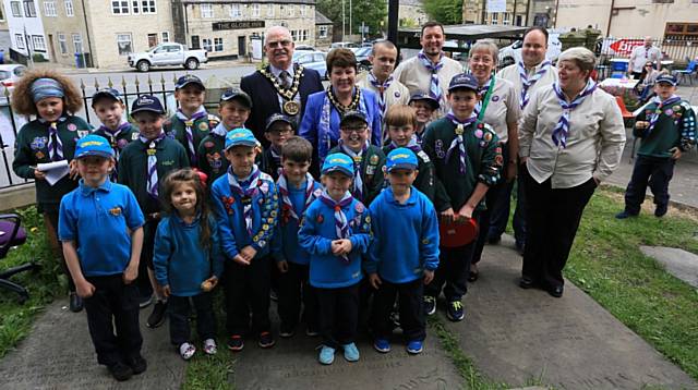 Mayor and Mayoress at Wardle Scout Group for Afternoon Tea 