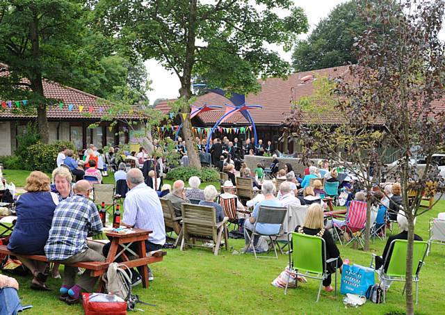 Springhill Hospice Summer Serenade 2019 - Saturday 6 July, gates open from 5.30pm, entertainment from 6pm