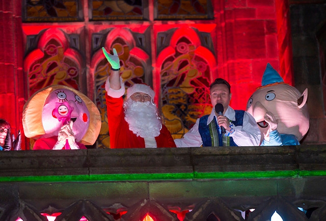 The Mayor and Mayoress are joined by special guests at Rochdale Town Hall for the switch on