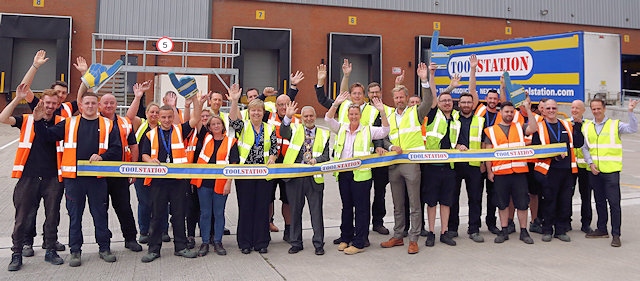 Mayor Mohammed Zaman opens new Toolstation Distribution Centre in Middleton