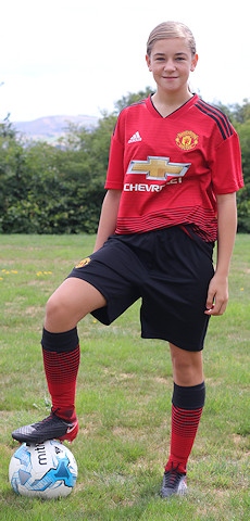 Ellie Kelly, 14, has joined the England U15s squad