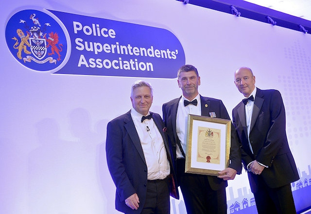 Temporary Chief Superintendent Simon Barraclough receiving his award from Chief Superintendent Gavin Thomas and Police Mutual’s Andy Elkington 